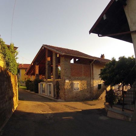 A Casa Di Ale Lago Maggiore Private Outdoor Sauna Angera Exterior foto